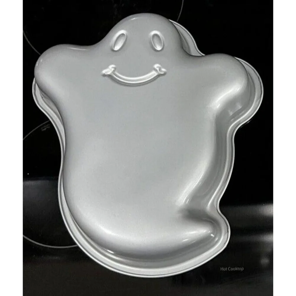 Ghost Cake Pan Mold Halloween Holiday 3D Baking Nonstick Metal Bakers Secret 12